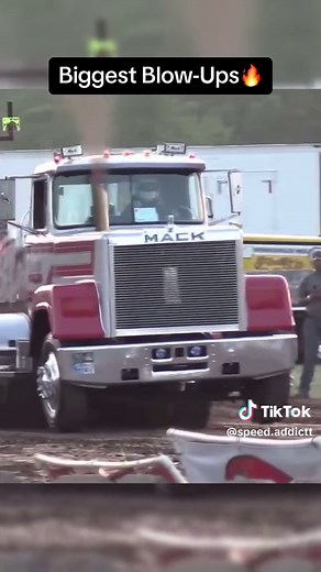 Biggest Tractor Pull Explosions and Blow-Ups