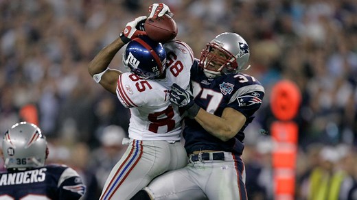 It’s a special day for the duo that brought us The Helmet Catch. Happy birthday to both Eli Manning & David Tyree! 🥳 (via NFL Throwback) | NFL
