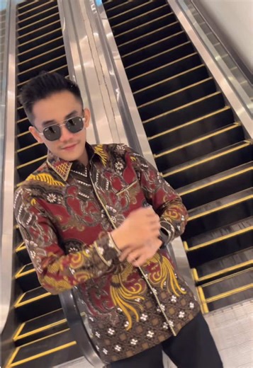 Explore Batik Exclusive: Premium Indonesian Textiles