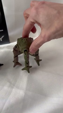 Rocky the Eridian Articulated Desk Buddy - Etsy