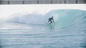3K views · 50 reactions | Featuring our pointbreak-style turns and barrelling waves, you're guaranteed to score with our Advanced Sessions! With a maximum of 18 surfers in the lineup, you'll surf 10-12 perfect rights or lefts in just 1 hour. Located conveniently at Melbourne Airport, book now via https://secure.urbnsurf.com to surf more this Summer in Tullamarine. #surfmore | URBNSURF | Facebook