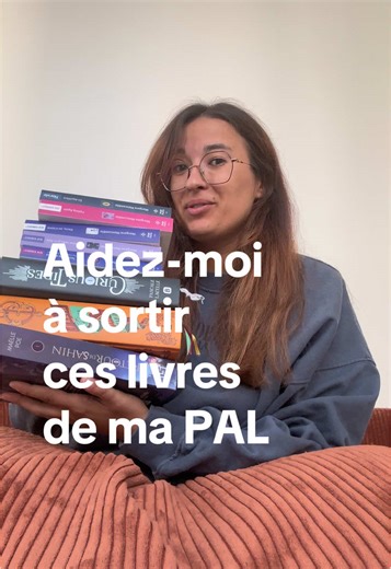 Aidez-moi à sortir ces livres de ma PAL 😫 #booktok #pal #romance #fantaisie