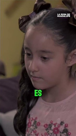 🧑‍🍳 Karina is a little girl and she already cooks for her little sister #LaRosaDeGuadalupe