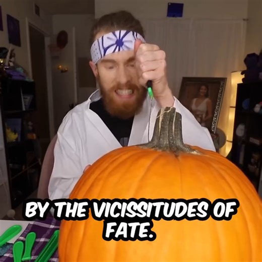 Master Pumpkin Carver! 🎃😅 | Brandon Farris