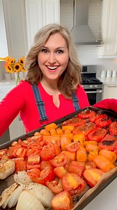 Roasted Red Pepper Soup 3-4 red peppers 6 Roma tomatoes 🍅 4 carrots 🥕 1/2 yellow onion 🧅 Garlic 🧄 olive oil salt and pepper If you like it spicy Chilli flakes 🌶️ In the oven at 425° 40 minutes2 cups of vegetable broth And blendLet me know if you try it! #soupseason #easyrecipes #dinnerideas | Jennifer Valentyne