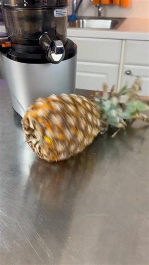 1.3K views · 41 reactions | Easy-Cleanup? 3 minutes and you’re done! Make your juice FAST and clean-up just as FAST with the Kuvings AUTO10 juicer! Heads Up!… All Kuvings juicers and blenders are 20% off for their Labor Day Sale! So save $148 on the Kuvings AUTO10 Plus! And up to $400 off on their commercial juicers and blenders if you’re running a juice biz.  in my bio and use code: JUICEFEASTER20 DM me with any questions! Stay Juicy!!! | JuiceFeaster | Facebook