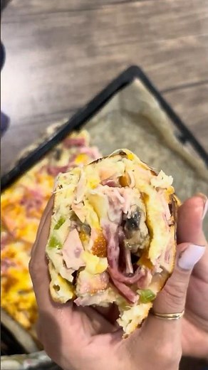 Crazy Easy Pita Pizza • No Yeast • 5-Min Ultra Soft & Cheesy!