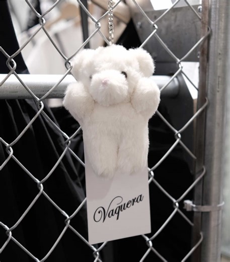 Checking out Dover Street Market #doverstreetmarket #nycshopping #conceptstore #fashionculture #soho