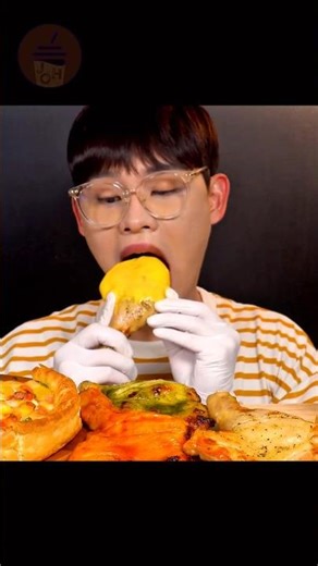 Cheese Pizza With Cheesy BBQ Chicken! Satisfying BIG BITES ASMR MUKBANG ©️Bonggil