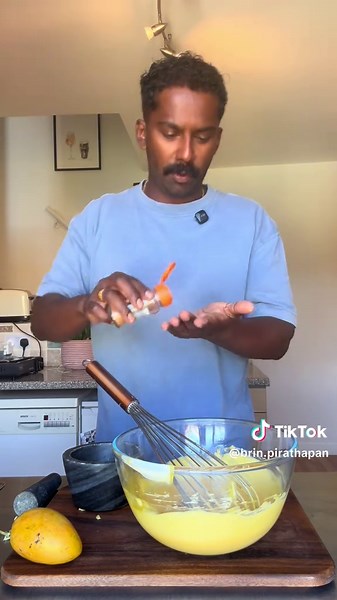 Mango Lassi Frozen Yoghurt Recipe Without a Machine