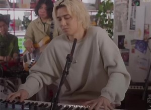 Shinunoga E-Wa: Concierto en Tiny Desk Japón