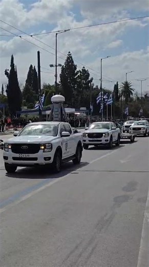 H μεγάλη στρατιωτική παρέλαση στην Αθήνα για την 25η Μαρτίου