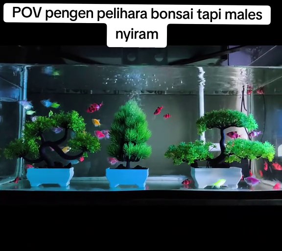Tanaman Bonsai Plastik untuk Hiasan Aquarium