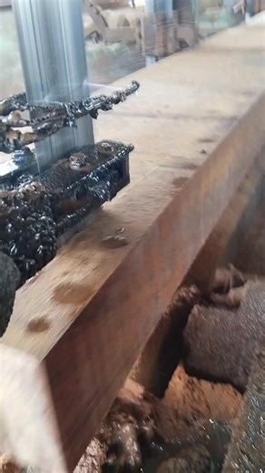 Wood Cutting Machine Demonstration and Techniques