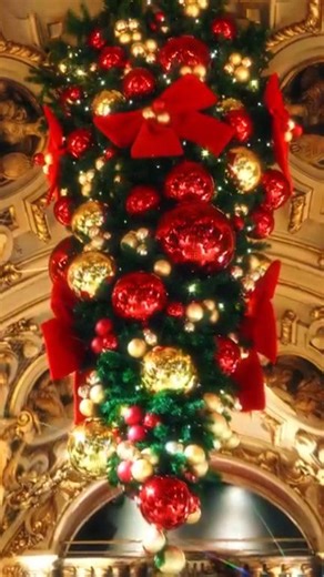 It’s timeee ✨ Grévin se met aux couleurs de Noël 🎄 | Musée Grévin