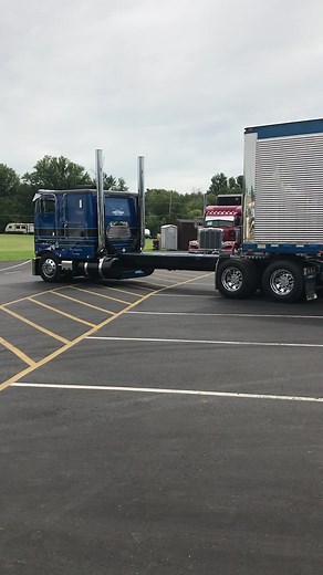 Custom Stretched Cabover Peterbilt 362 Interior Showcase