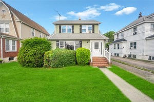 73 Bismark Ave, Valley Stream, NY 11581 - MLS 888974 - Coldwell Banker