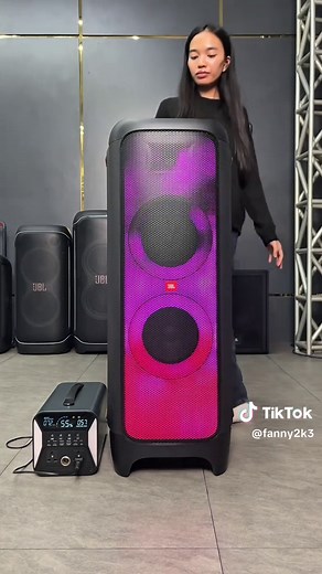 JBL PartyBox 1000: Powerful Bluetooth Party Speaker