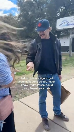 Pedro and coco meeting fans in Austin TX From bellavmolina on tiktok | StainsofPascal