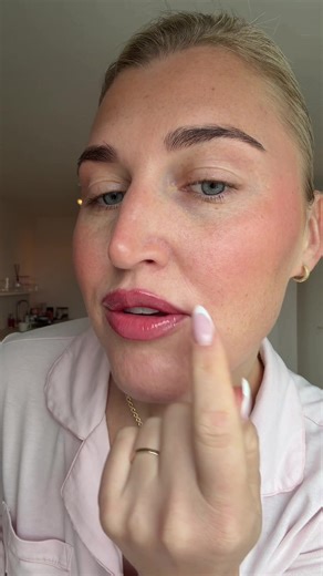 Plumping Lip Tutorial: Achieve the Perfect Pout