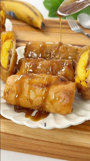 Banana Lumpia (Filipino Turon)