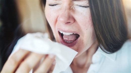 ‘Pollen bomb’ filmed drifting through Tennessee neighborhood: What is it?