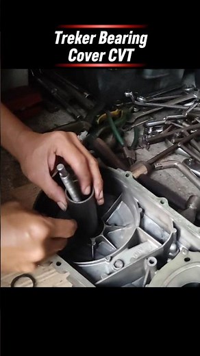 melepas bearing cover cvt VARIO