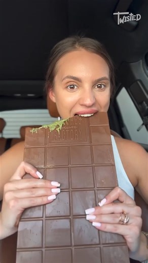 Chocolate lovers this is for you! 😱 | Twisted