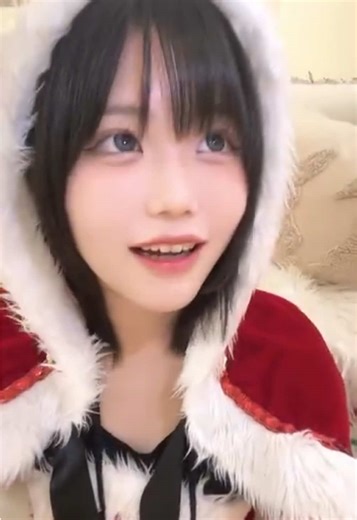 1年前のサンタちい。優しいお友達がライト当ててくれて感動してる