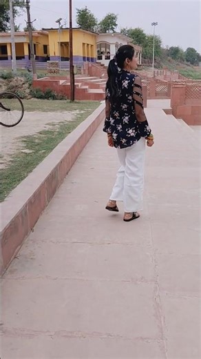 Lambi lambi chori 🥰🥰 #trendingreels #ytshorts #ytviral #haryanvisong