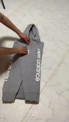ゆうパケットポスト発送方法: メルカリ出品の服やパーカーを簡単に送ろう