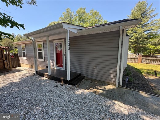 738 White Sands Dr, Lusby, MD 20657 - MLS MDCA2027030 - Coldwell Banker