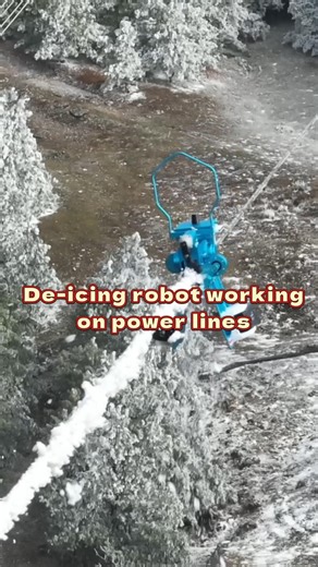 17K views · 166 reactions | See a high-tech ice-clearing robot in action in China's Sichuan! It operates at a speed of 2 km/h and is uniquely designed to cut, crush, and remove ice from transmission lines. #Robots #WinterTech | China Xinhua News | Facebook