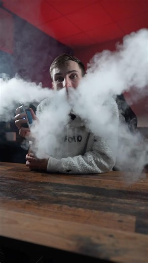 Table tricks with my Drag 6 #voopoo