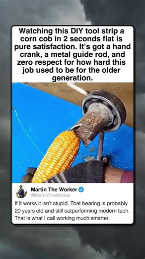 THE MOST SATISFYING CORN SHELLER