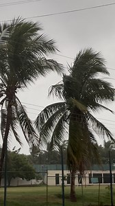 Puerto Escondido en estos momentos ❤️🌧️ | El mundo al revés