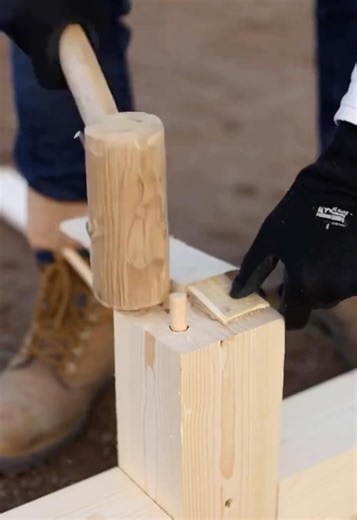 This may happen if you assemble the construction scaffolding with wood⚠️