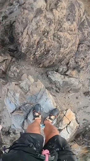 Imagine Climbing Without Seeing the Wall… Chaz Does It Every Day with Sena Expand Mesh