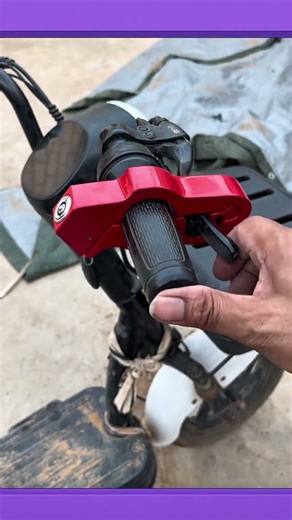 Bicycle Lock Securing Handlebar and Brake to Prevent Theft #security #bicycle