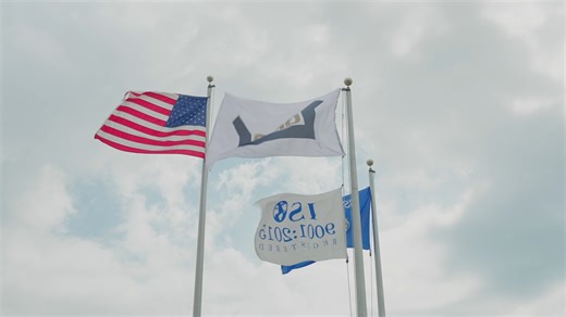 📍 Racine, WI Next up is our Racine location! Strategically located between Milwaukee and Chicago, our Racine facility boasts 450,000 sq. ft. of space dedicated to service & development, manufacturing, and warehousing. From packaging to retail displays, our talented team of structural designers and graphic/rendering artists craft innovative, market-winning solutions that bring your brand to life. Explore open positions and learn more about what we do here: https://bit.ly/47nvHLt | Great Northern