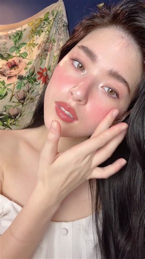 I LIKE IT CUTE AND SQUISHY 💕🌸#barenbliss #makeup #fyp | Kylie Padilla