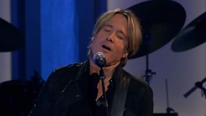 Everyone is still talking about Keith Urban’s Stunning Tribute To Crystal Gayle At #Opry100 102.3 The Coyote #CountryMusic #opry (NBC/Peacock) | 102.3 The Coyote