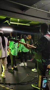 More highlights from the fairly attended Thomas Mapfumo farewell show held last night in UK | SilMun Arts Directory