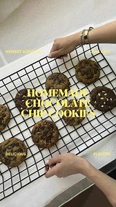 It’s a BITE into your favorite chocolate chip cookie(s) kinda summer ☀️ | Cake Cafe | Facebook