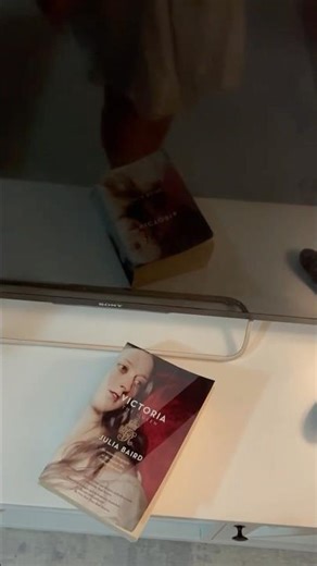 Her Copy And Her Namesake 🇩🇰🇩🇪🇬🇧