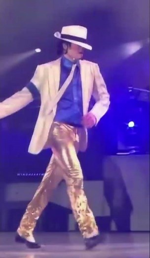 Michael Jackson - Smooth Criminal (Live In Munich 1997: HIStory World Tour) - #michaeljackson