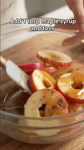 CINNAMON BAKED APPLE RINGS #healthysnacks #shorts