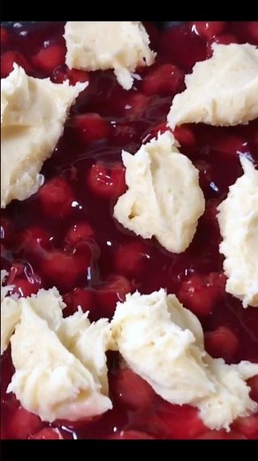 🍒 The One-Pan Cherry Dessert Everyone's Making 🥧 #baking #easyrecipe