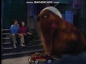 Classic Sesame Street - Granny Snuffle Coconuts Over