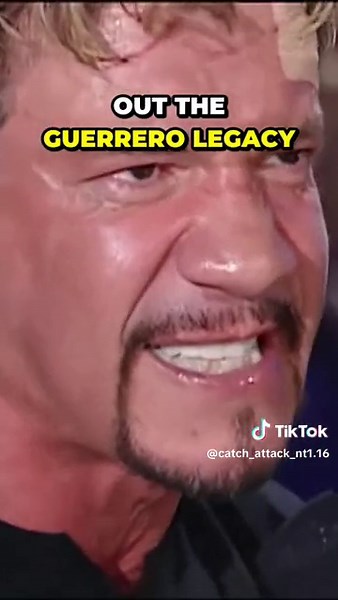 EDDIE GUERRERO VS REY MYSTERIO 💔🥺 #eddieguerrero #eddieguerrerowwe #reymysterio #reymysterio619 #reymysteriowwe #latinoheat #latinoheat🇵🇷🔥
